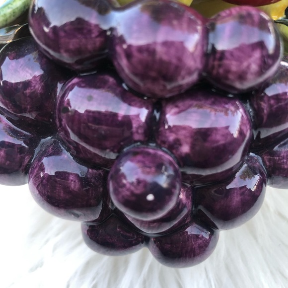 6” porcelain Fruit basket - Picture 4 of 8